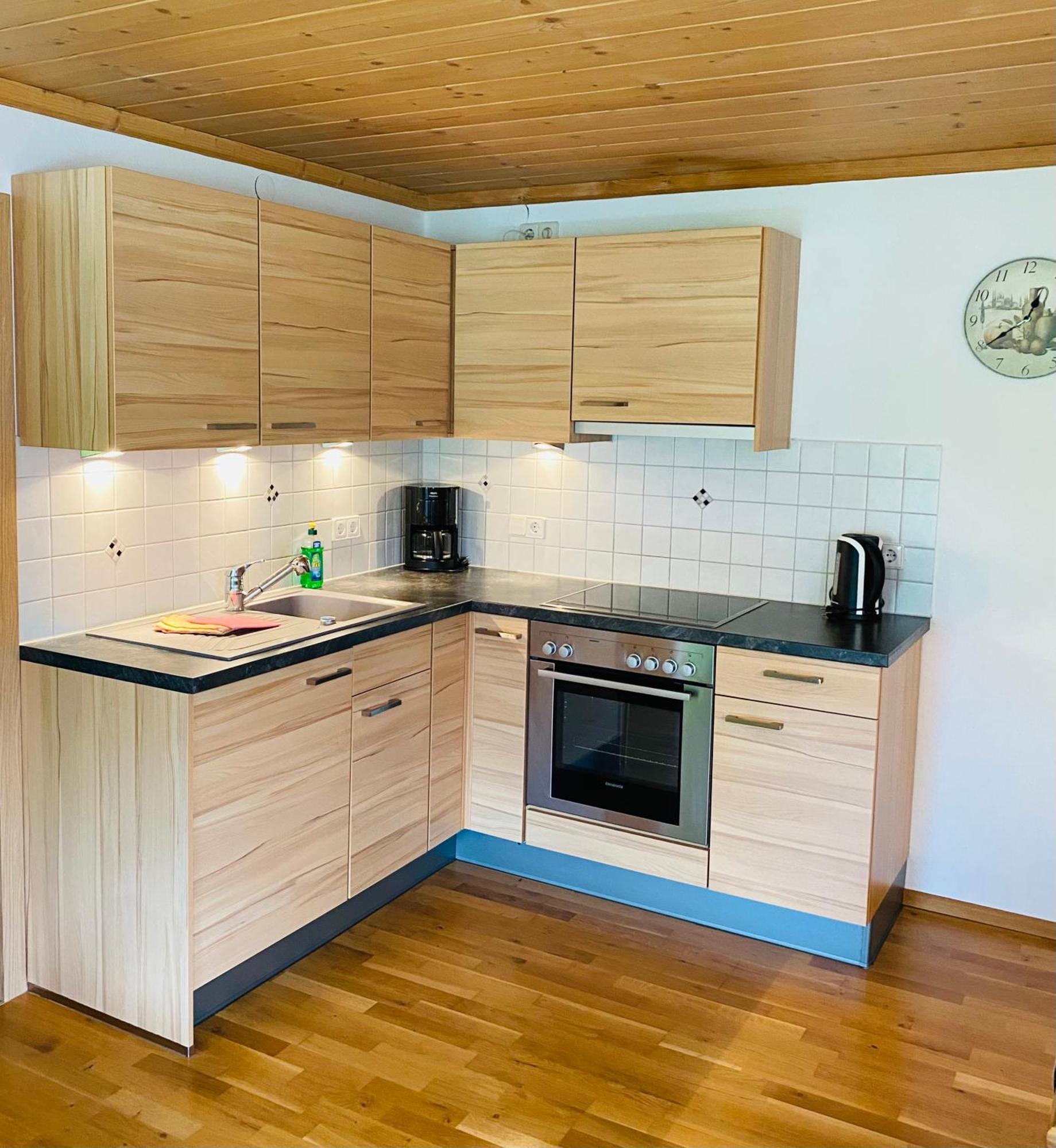 Haus Schoeneck - Chiemgau Karte Інцель Екстер'єр фото