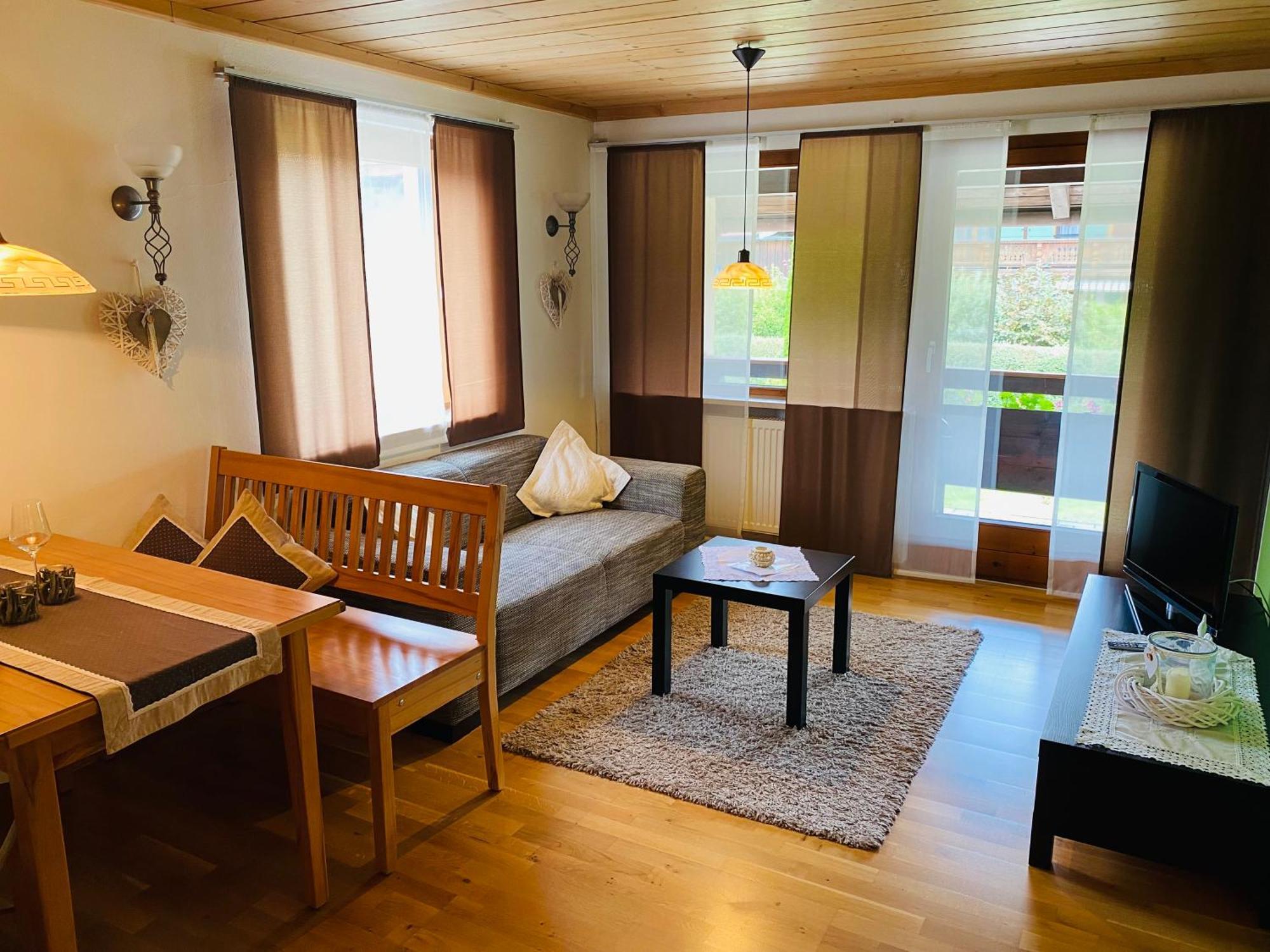 Haus Schoeneck - Chiemgau Karte Інцель Екстер'єр фото